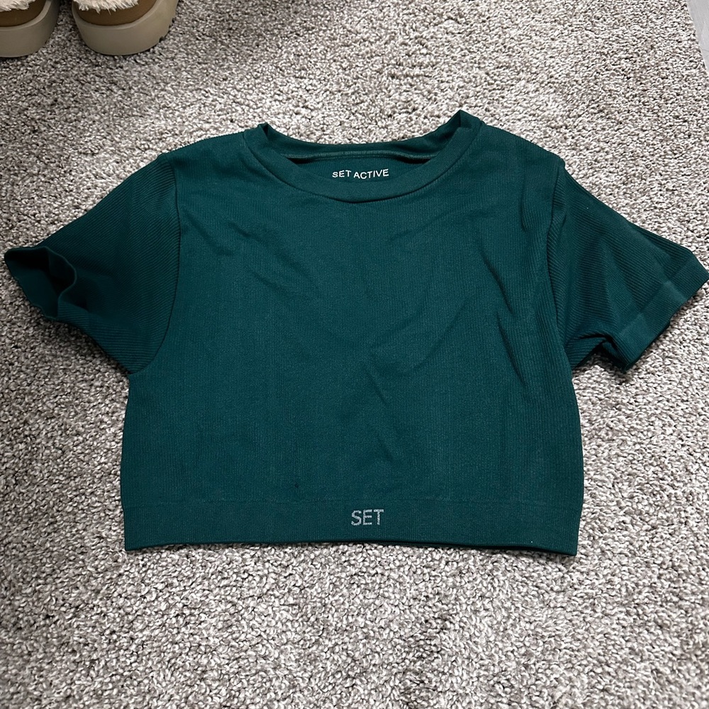 Set active shirt